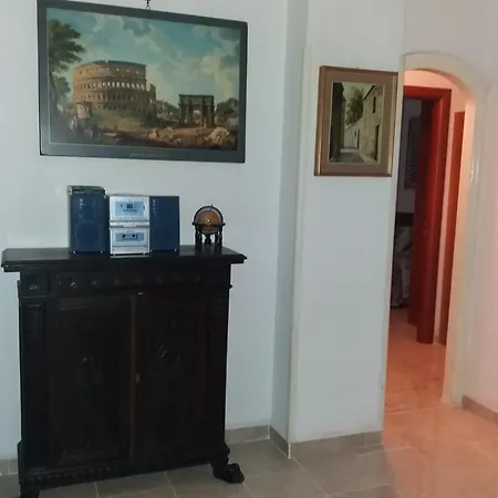 Apartment House Cornelia *